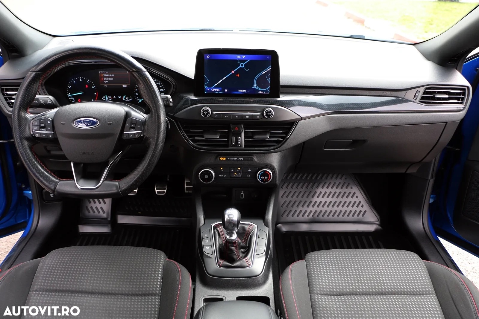 Ford Focus 1.0 EcoBoost Start-Stopp-System ST-LINE DESIGN - poza 6