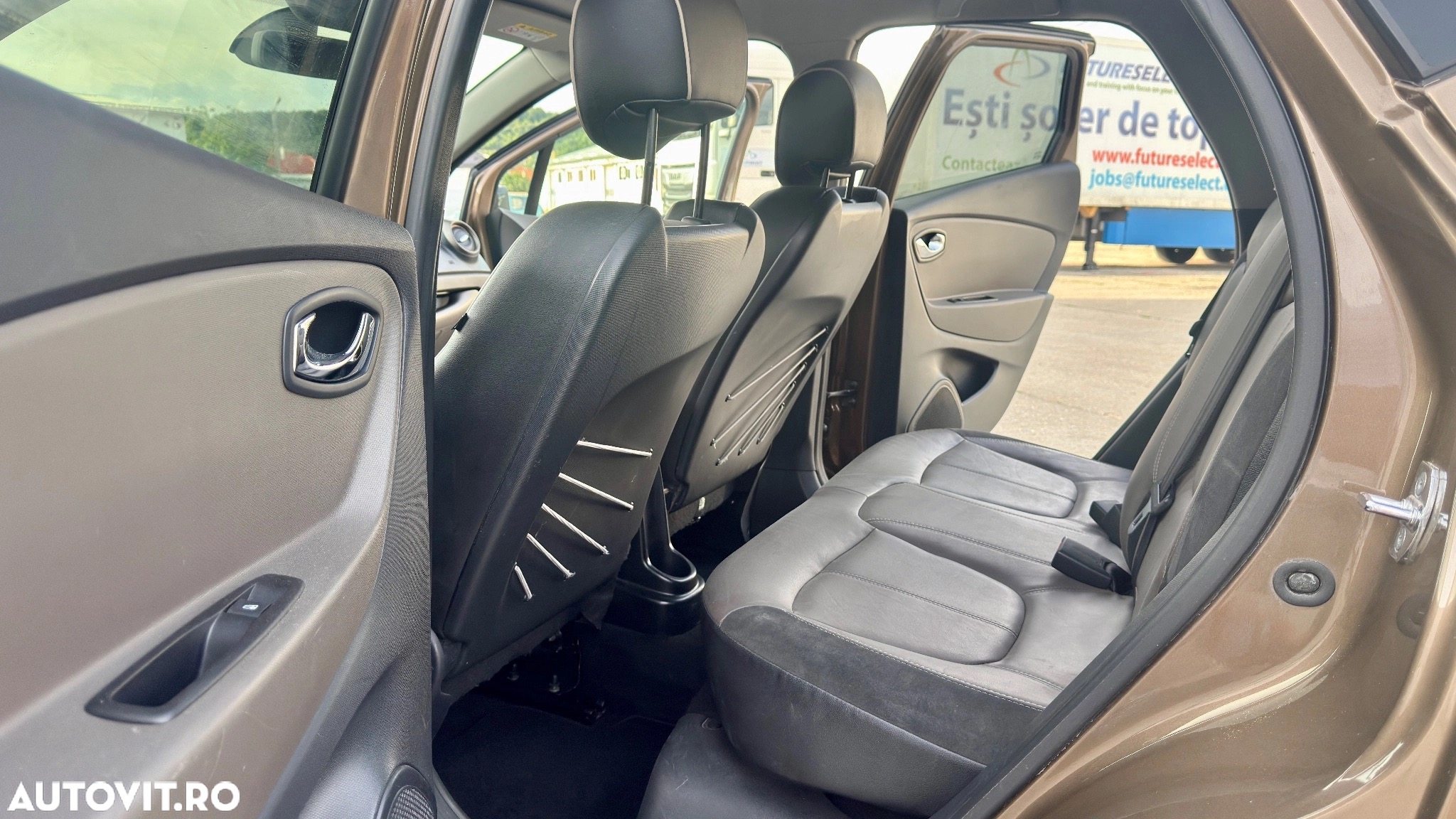 Renault Captur 1.5 dci 110cp 6 trepte - poza 10